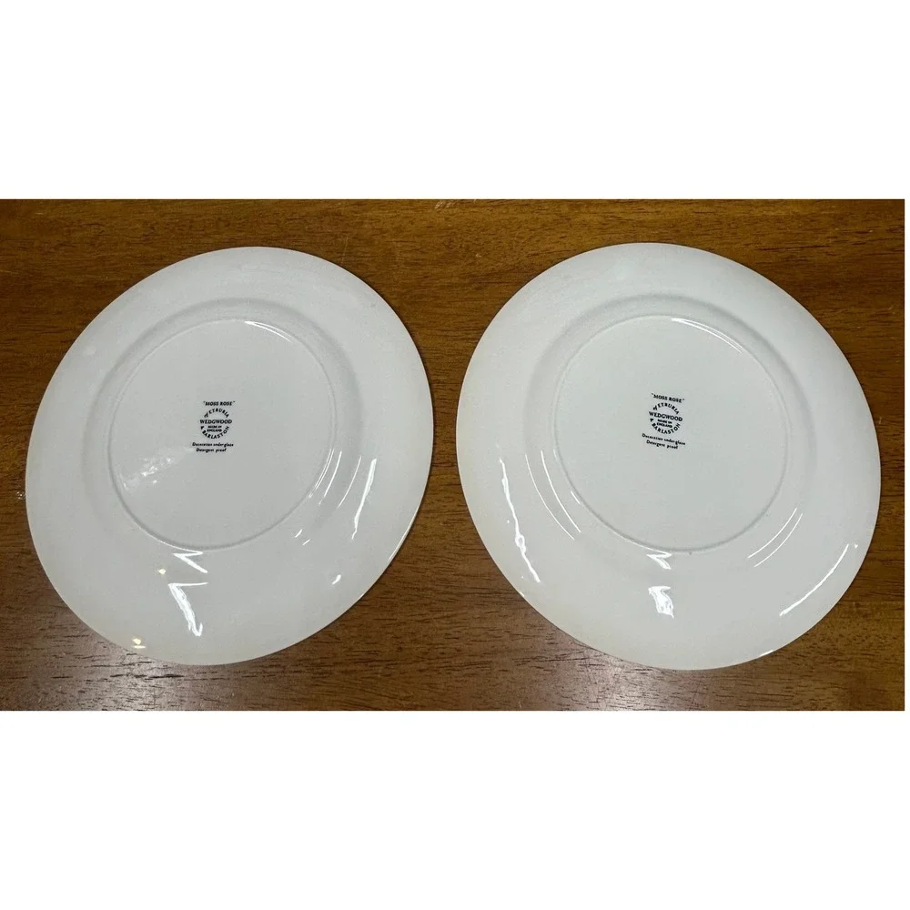 Wedgwood Moss Rose Luncheon Plate Moss Rose Floral Ribbed Rim Made in England